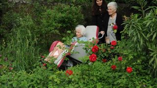 Depuis 2007, une soixantaine de jardins à but thérapeutique ont pu recevoir un soutien de l’association Jardins & Santé. ©Laurence Toussaint Depuis 2007, une soixantaine de jardins à but thérapeutique ont pu recevoir un soutien de l’association Jardins & Santé. ©Laurence Toussaint